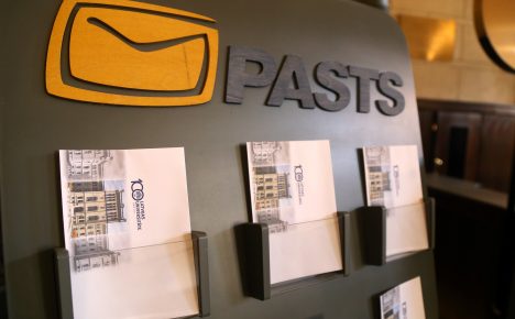 Latvijas Pasts, почтовые отделения, праздники