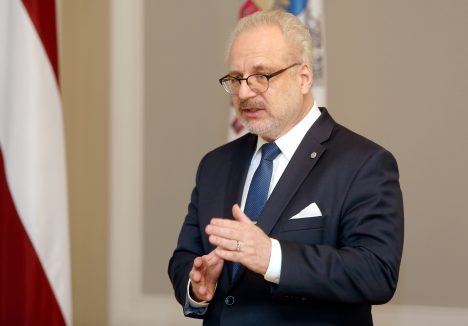 Левитс, Рижская дума, роспуск, поправки, законопроект