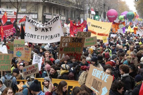 Baltic news,News from Latvia,BNN.LV,BNN-NEWS.COM,BNN-NEWS.RU, забастовка, Франция, пенсии, пенсионная реформа, акция протеста, митинг