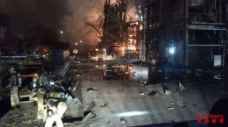 ЧП, ИСпания, нефте-химический завод, взрыв, пожар, Каталония