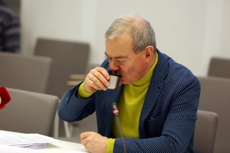 Айварс Лембергс, председатель, клевета, Гиртс Валдис Кристовскис, Вентспилсская дума