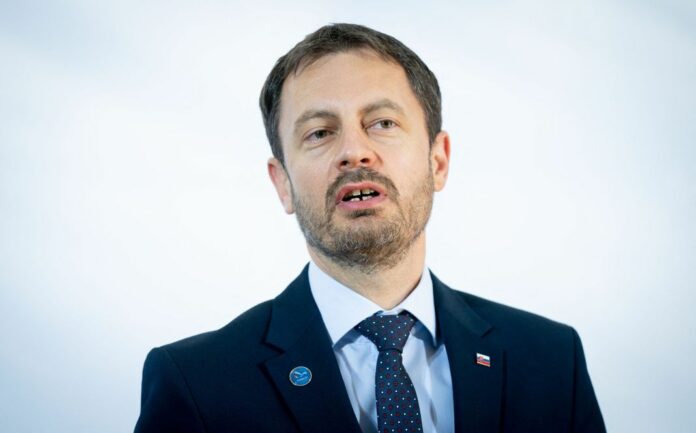 Словакция, вакцина Спутник, политический кризис