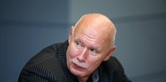 Петерис Апинис, врач, мнение, пандемия, коронавирус, правительство, здравоохранение, ограничения
