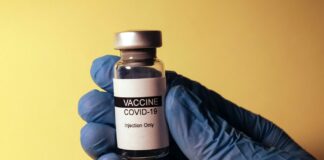 вакцина от Covid-19, Даниэлс Павлютс, педагоги, вакцинация, прививки, пандемия, коронавирус