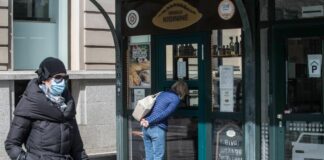 ограничения в Литве, домохозяйства, маски, пандемия, бизнес, карантин