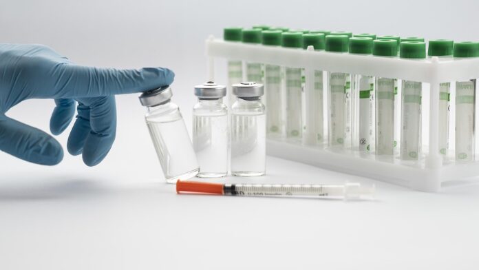 стоимость вакцины, прививки, вакцинация, расходы на вакцинацию, пандемия, ковид, коронавирус