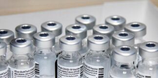 BioNTech/Pfizer, прививки, вакцинация, подростки, пандемия, коронавирус